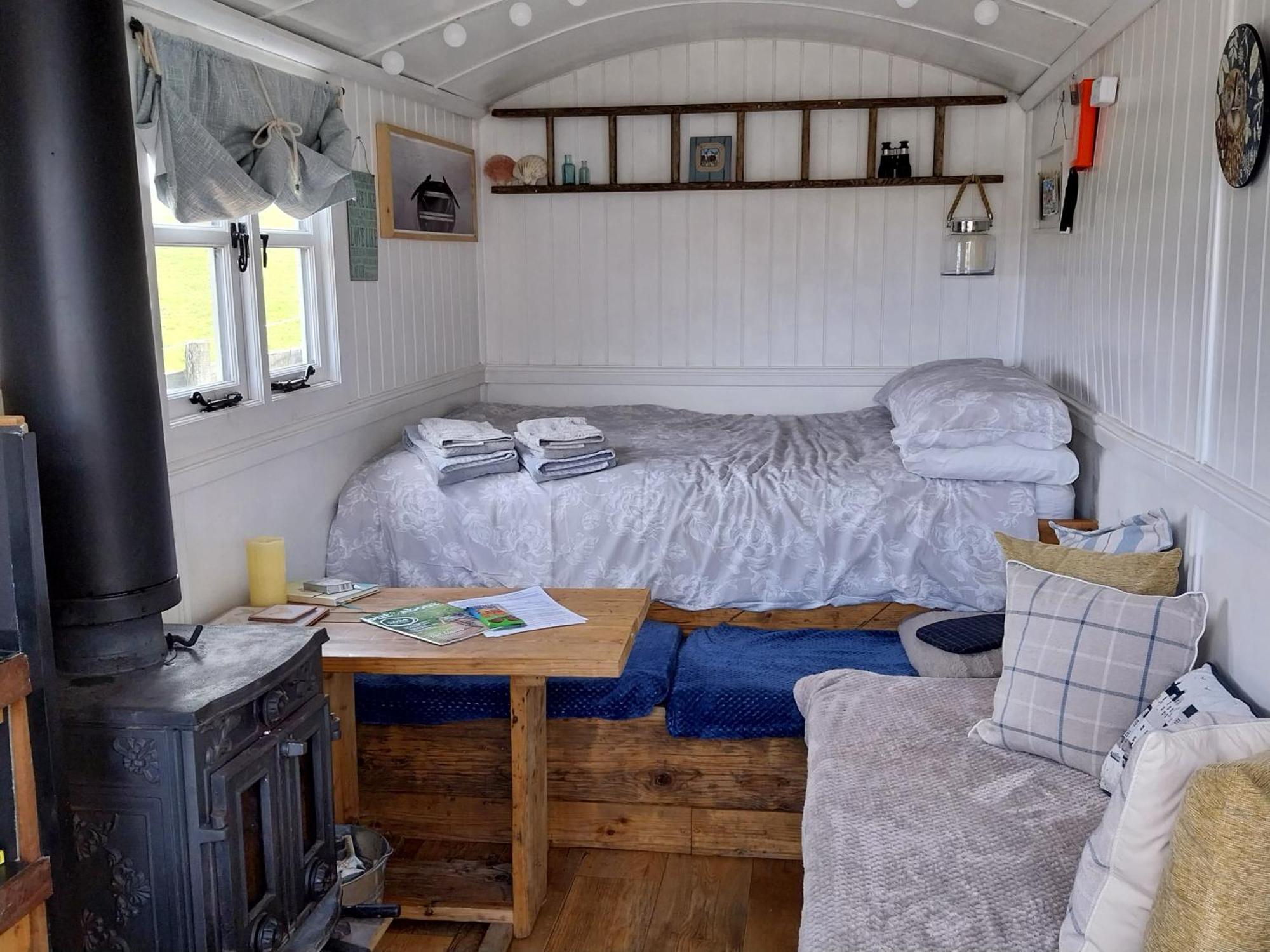 Meadowbeck - Shepherd Huts Fylingdales Exterior foto